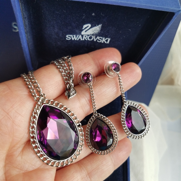 AUTHENTIC Swarovski Large Magenta Purple Teardrop Necklace & Earrings SET - Picture 6 of 16
